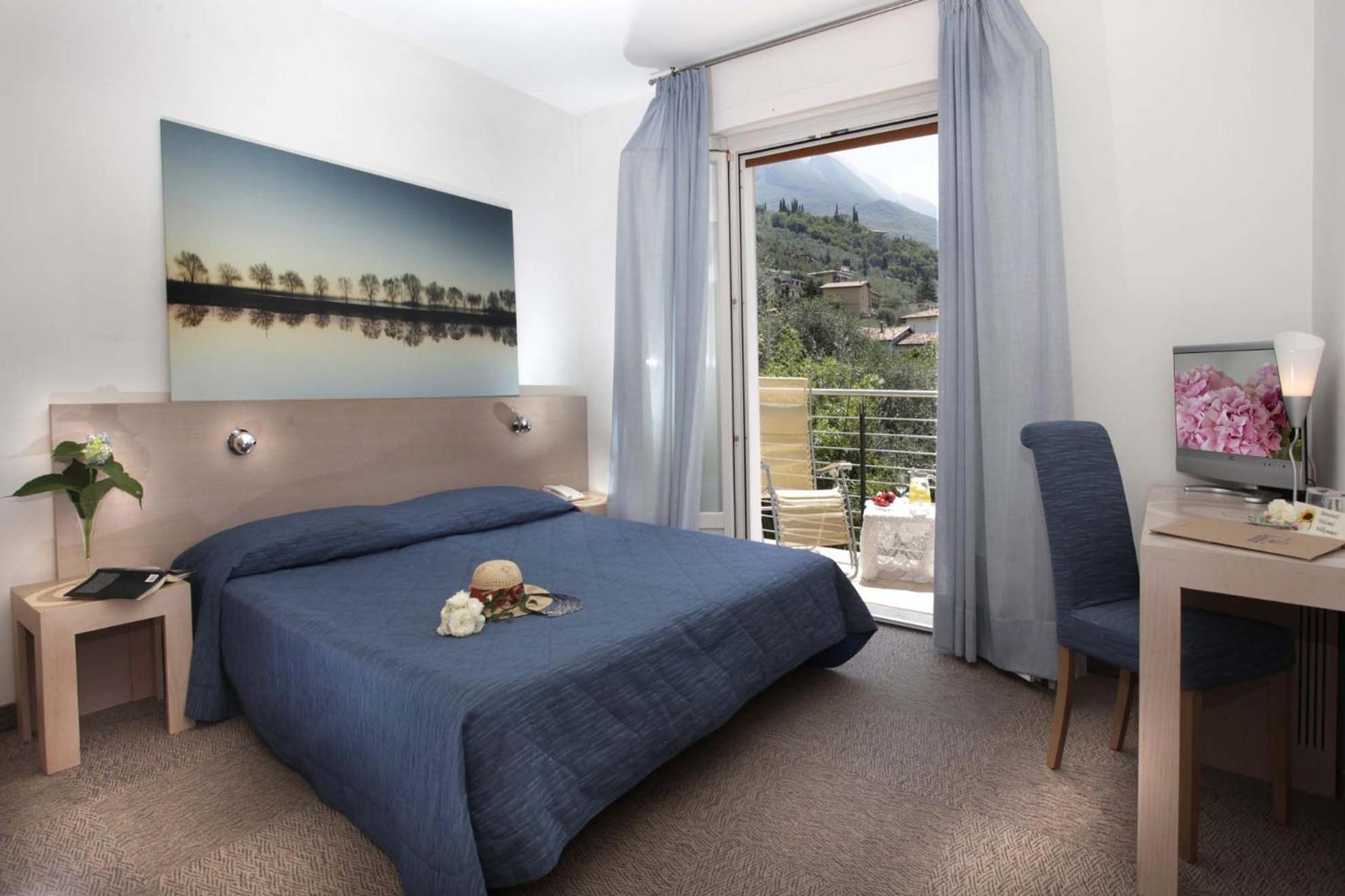 Eco Hotel Ariston مالتشيزينيه المظهر الخارجي الصورة