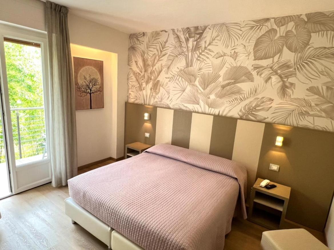 Eco Hotel Ariston مالتشيزينيه المظهر الخارجي الصورة