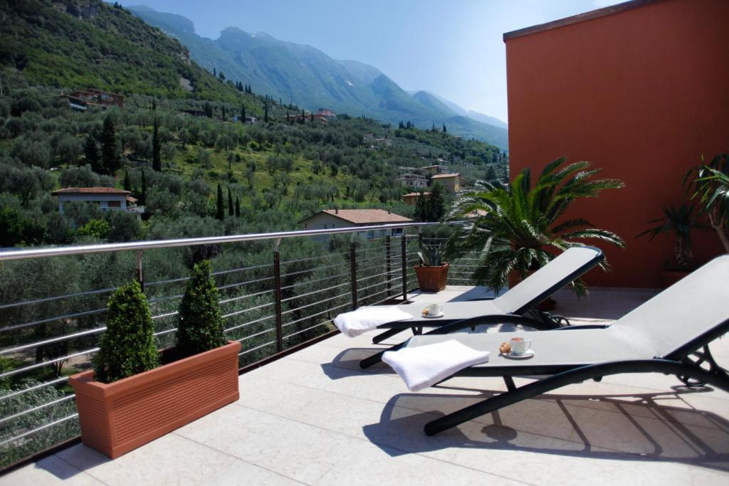 Eco Hotel Ariston مالتشيزينيه المظهر الخارجي الصورة